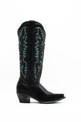 CLEYTON NEGRO EST. NATASHA FOMY