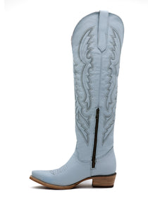 BABY RHINO SOFT BLUE EST. LIVELY H-RETRO