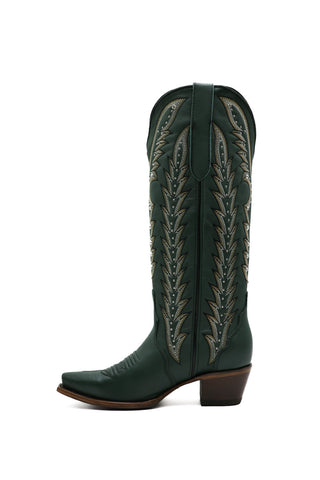 PANDORA FOREST EST. MADONA